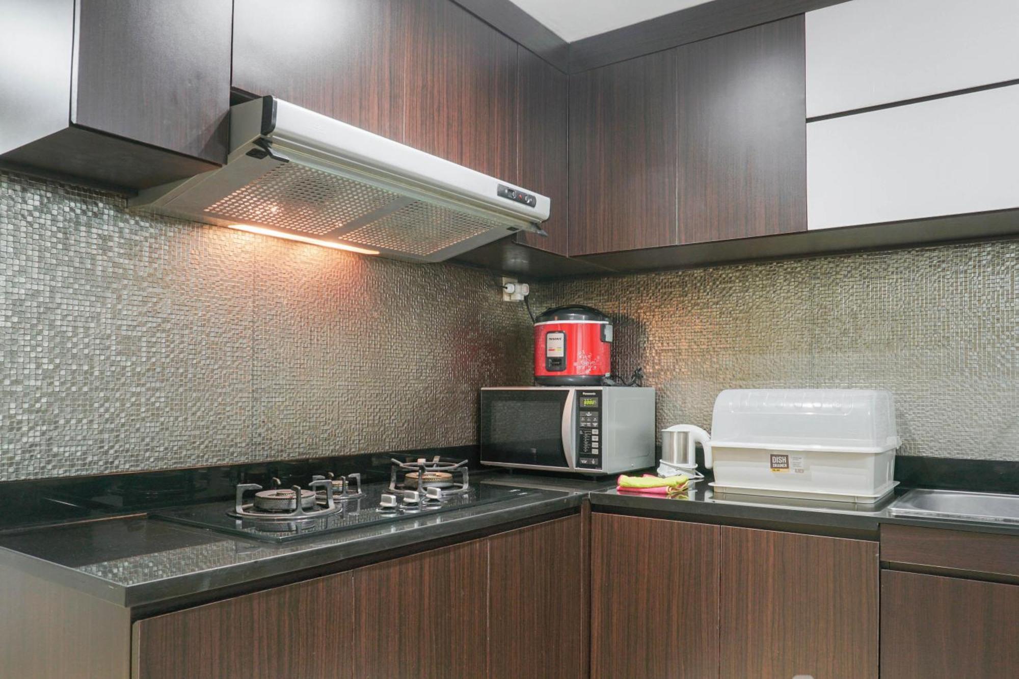 Location 2br At The Wave Kuningan By Travelio Apartemen Jakarta